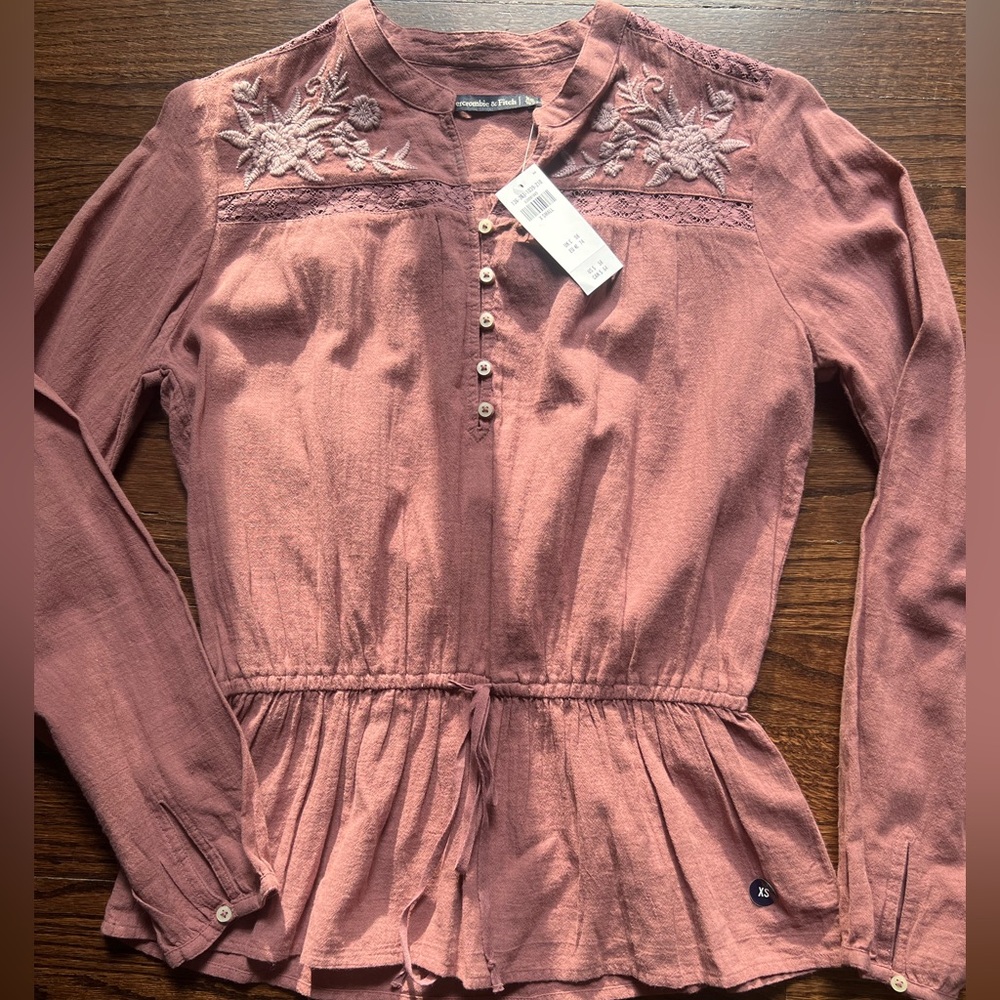 Abercrombie & Fitch Mauve Blouse with Embroidery